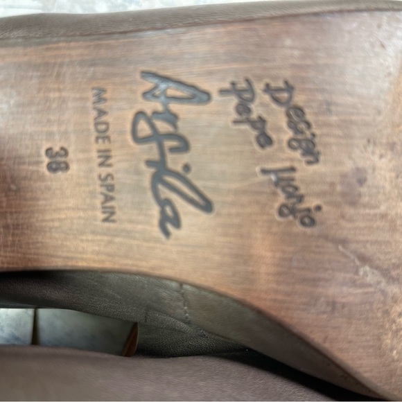 PEPE MONJO ARGILA Brown Leather Ankle Strap Heel Shoes - Picture 11 of 12